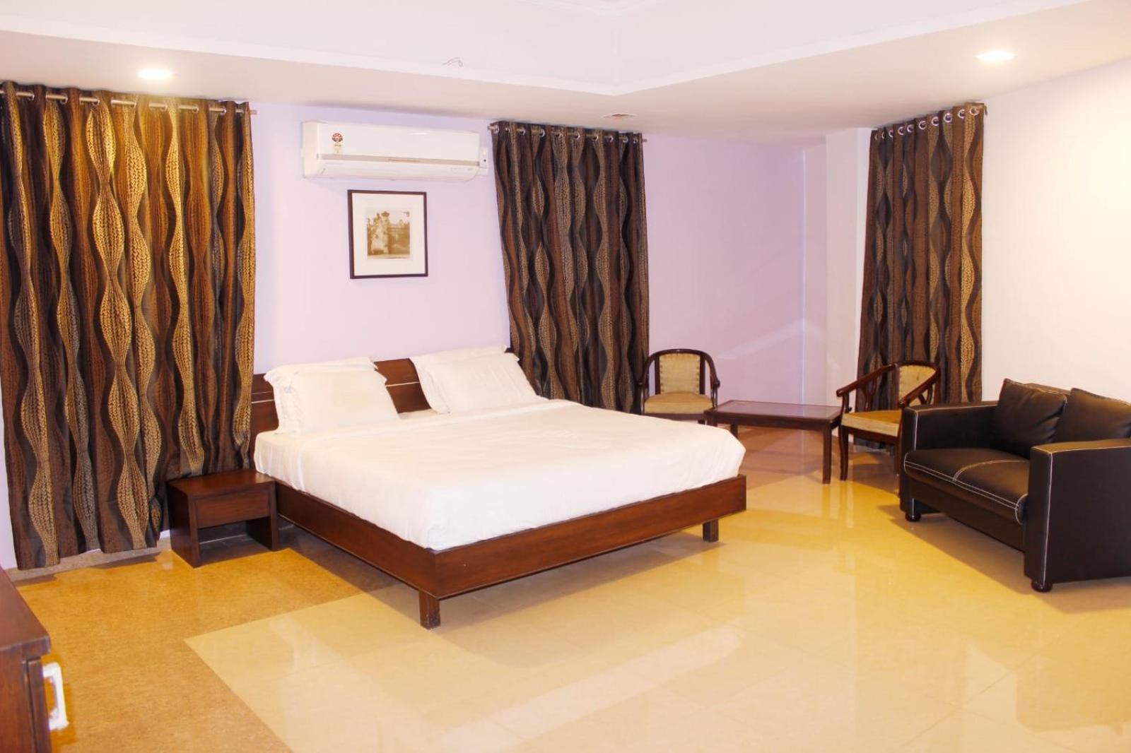 7Th Sky Hotel & Restaurent Sirohi ภายนอก รูปภาพ